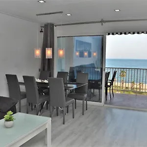https://fantasticas-vistas-a-mar.catalonia-hotels.com